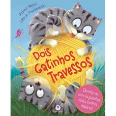 Dois gatinhos travessos Dois gatinhos travessos